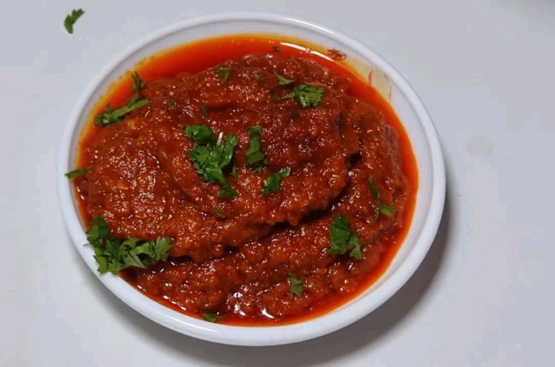 রসুন মরিচের ভর্তা রেসিপি | ঝাল ও সুস্বাদু বাঙালি স্টাইলে ভর্তা