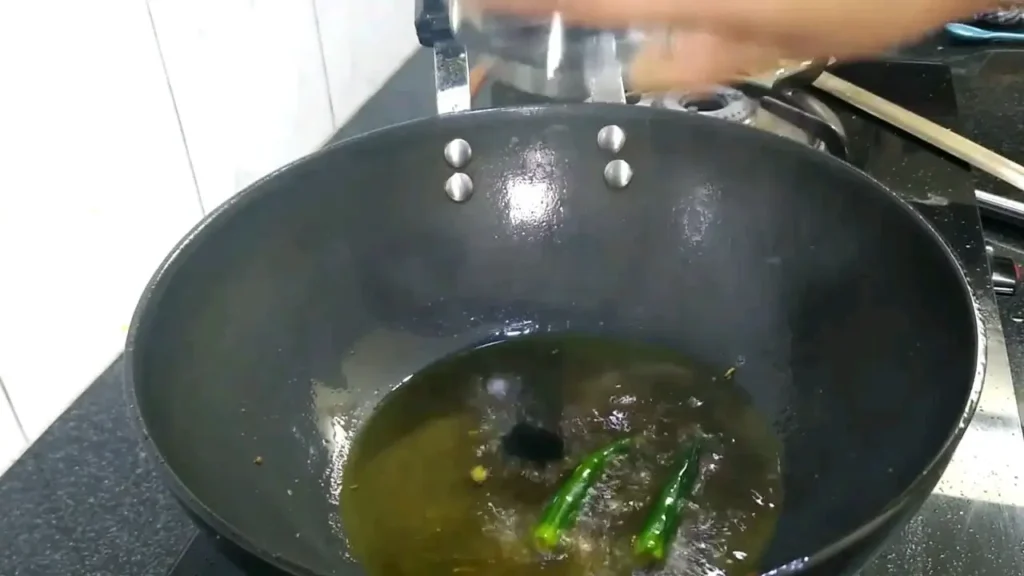 কাতলা মাছের পাতলা ঝোল রেসিপি 