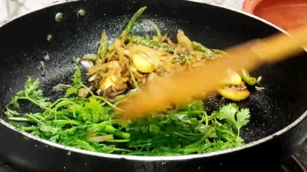 হোটেল স্টাইলে টাকি মাছের ভর্তা রেসিপি | Taki Macher Vorta Recipe